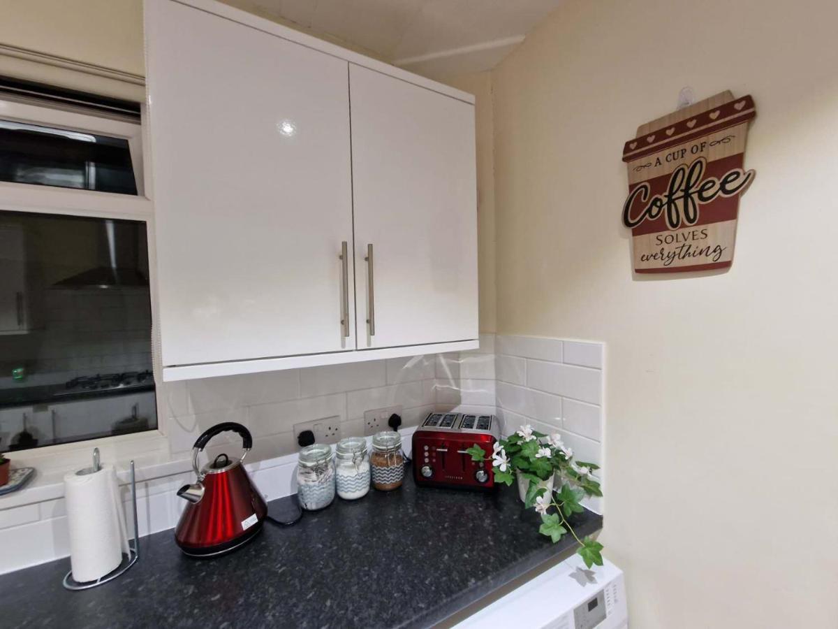 4 Bed Rooms 5 Double Beds Holidays House Near Train Station Plymouth Eksteriør bilde